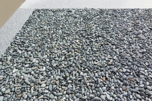 砂利を敷きたい